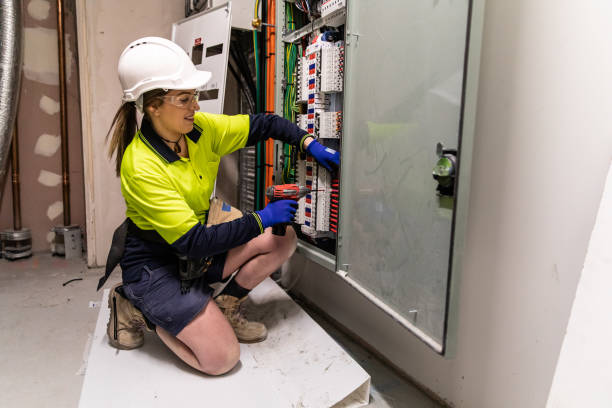 Best Residential Electrician Services  in Hinton, WV